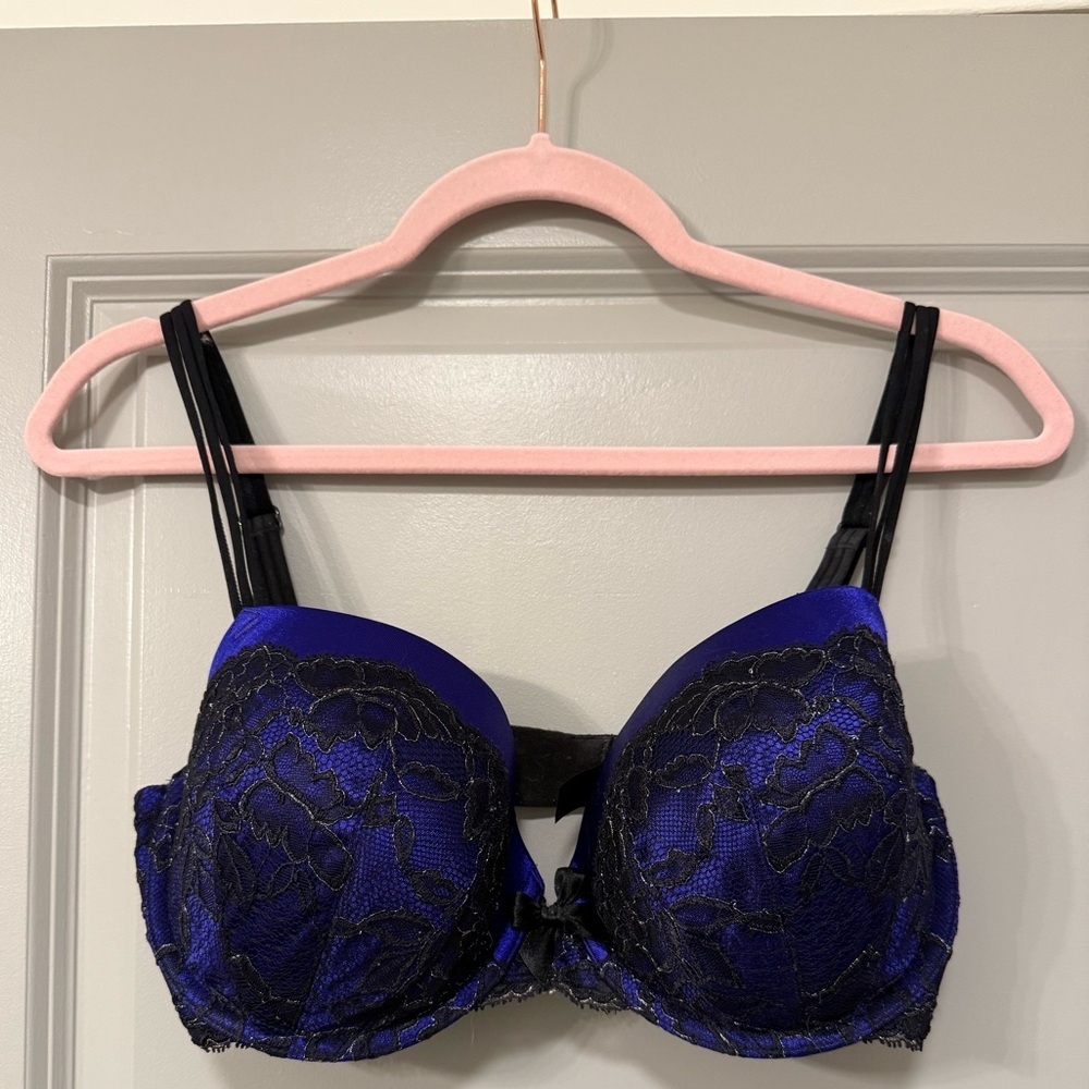 Victoria’s Secret Very Sexy Purple Black Lace Demi Bra 34DDD